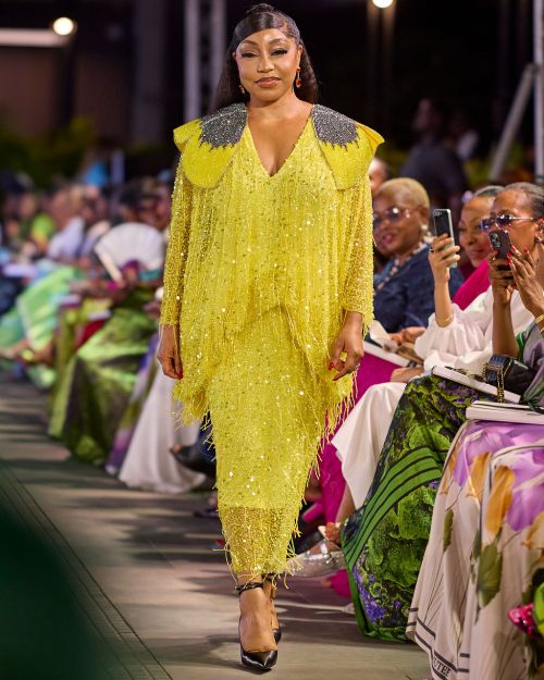 THE YELLOW SEA STAR DRESS